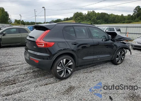2026 Volvo Xc40 Ultra z USA, uszkodzony, nr VIN YV4L12UM1T2660279